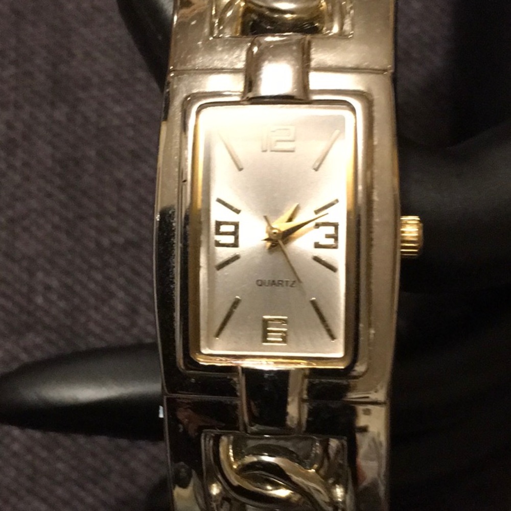 Chain Link Pattern Cuff Watch - image 2